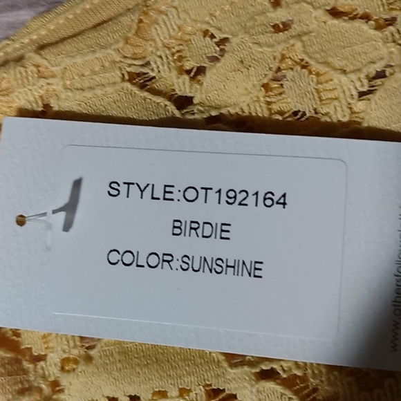 Others Follow tank top small - Picture 4 of 7